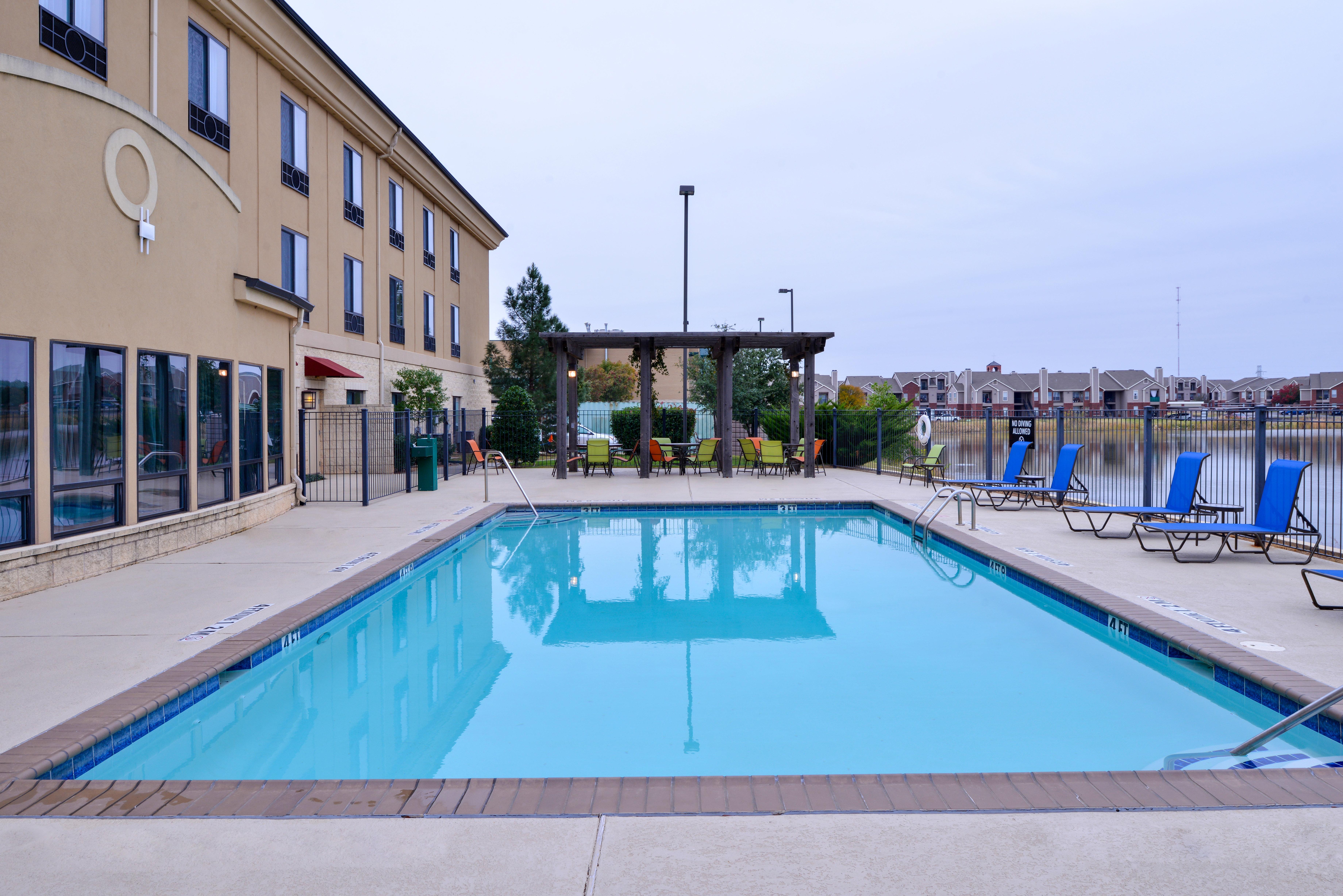 Holiday Inn Express Hotel & Suites Wichita Falls, An Ihg Hotel Exteriér fotografie